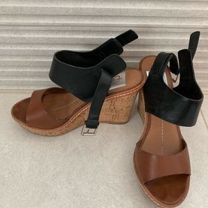 Wedge sandals